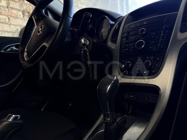 Opel Astra 2012, фото 8