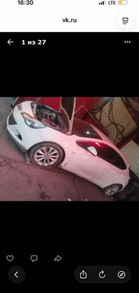 Opel Astra 2014, фото 2