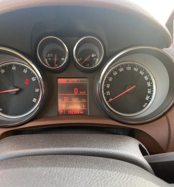 Opel Mokka 2015, фото 20