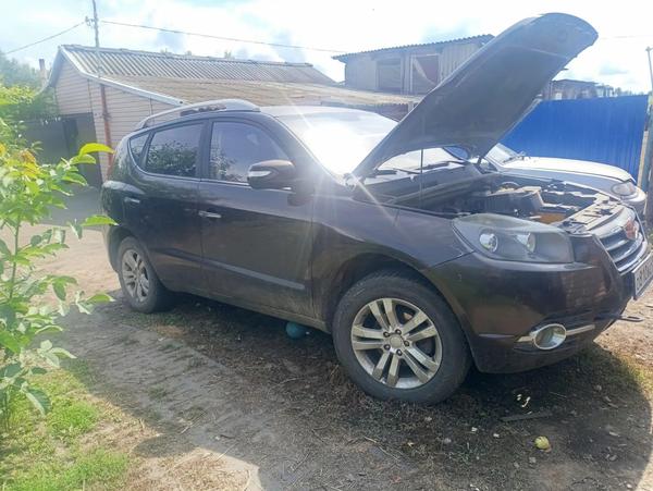 Geely Emgrand X7 2016, фото 10