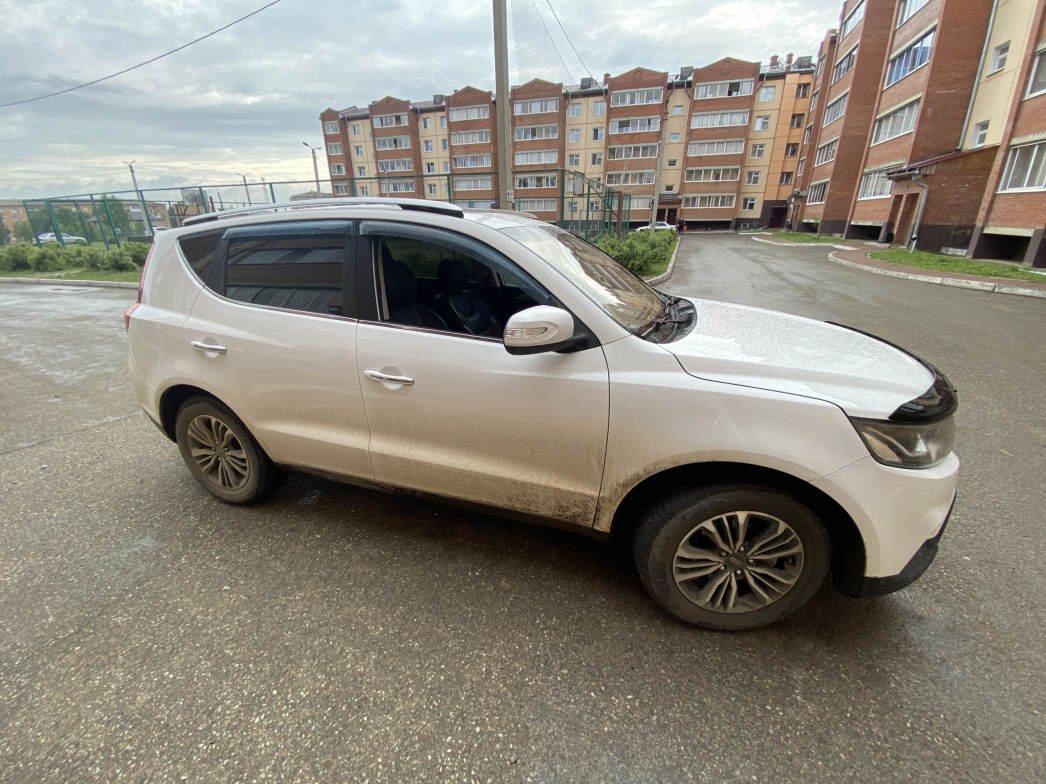 Geely Emgrand X7