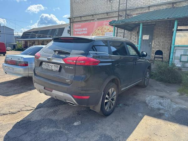 Geely Atlas 2021, фото 3