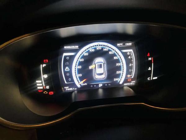 Geely Atlas 2021, фото 8