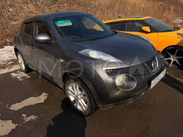 Nissan Juke 2010, фото 3