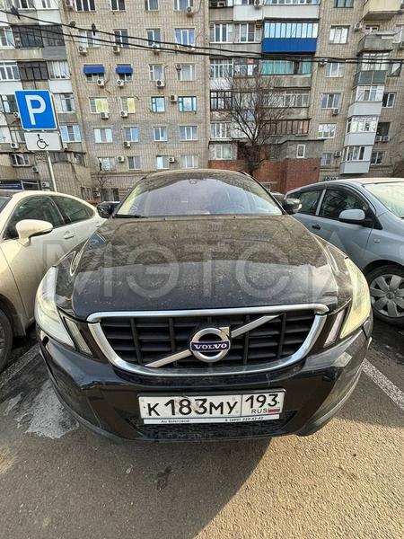 Volvo XC60 2009, фото 2