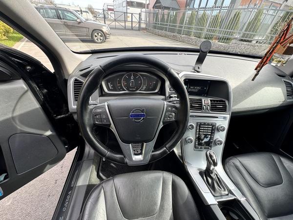 Volvo XC60 2016, фото 5
