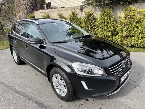 Volvo XC60 2016, фото 3