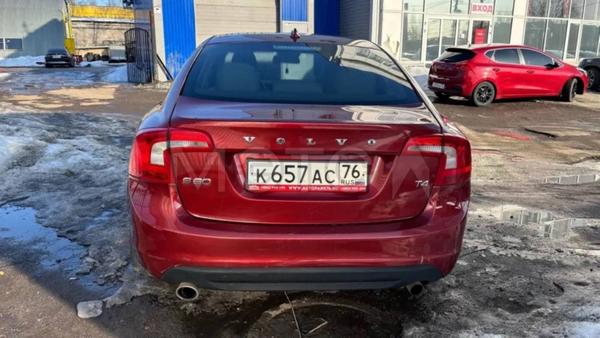 Volvo S60 2011, фото 4