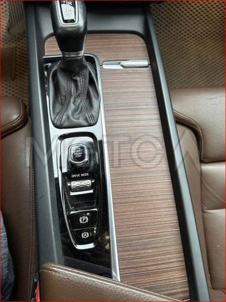 Volvo XC60 2019, фото 14