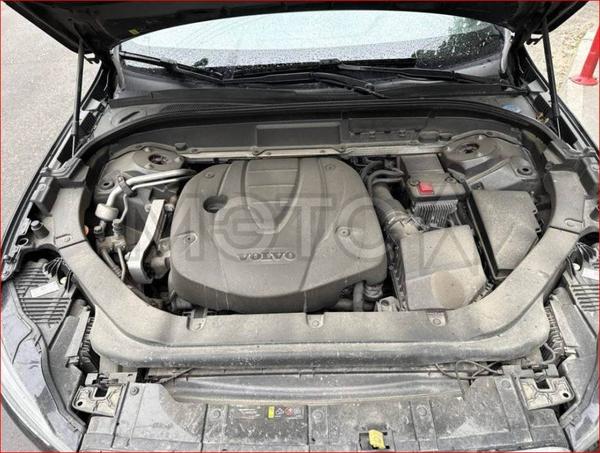 Volvo XC60 2019, фото 25