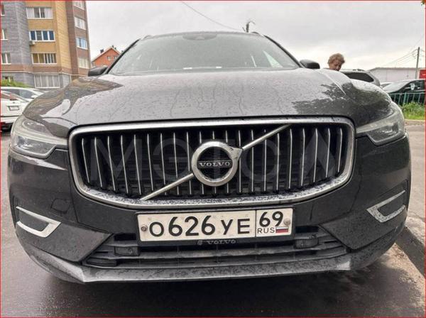 Volvo XC60 2019, фото 3