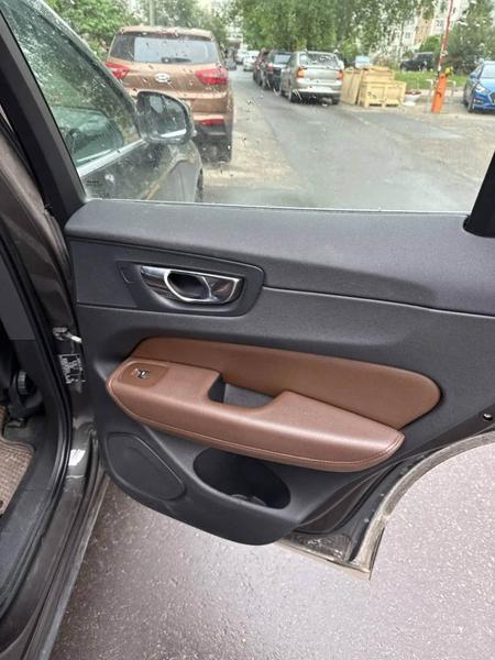Volvo XC60 2019, фото 51