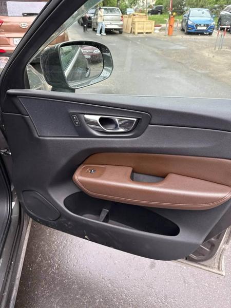 Volvo XC60 2019, фото 46