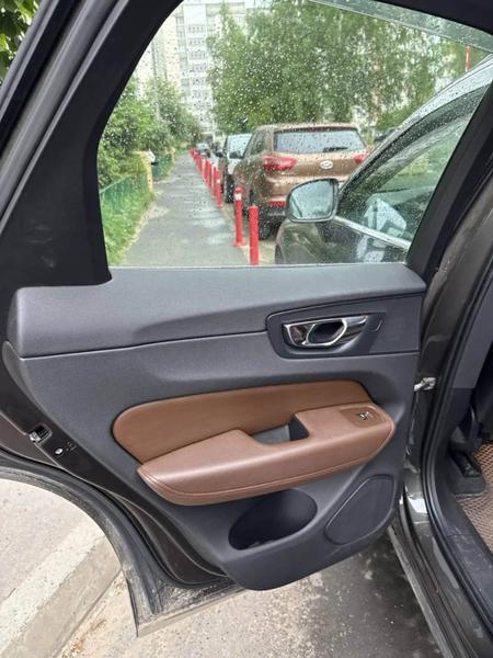 Volvo XC60 2019, фото 59