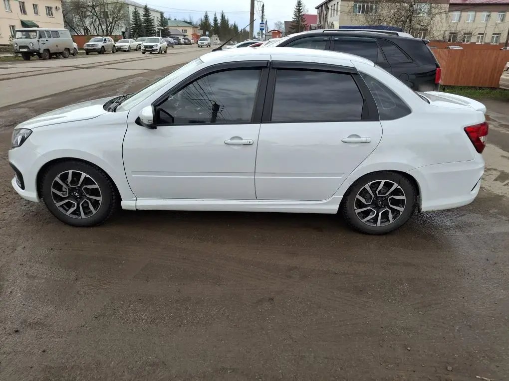 Lada (ВАЗ) Granta