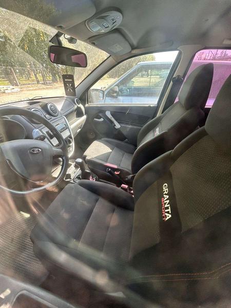 LADA Granta 2018, фото 10