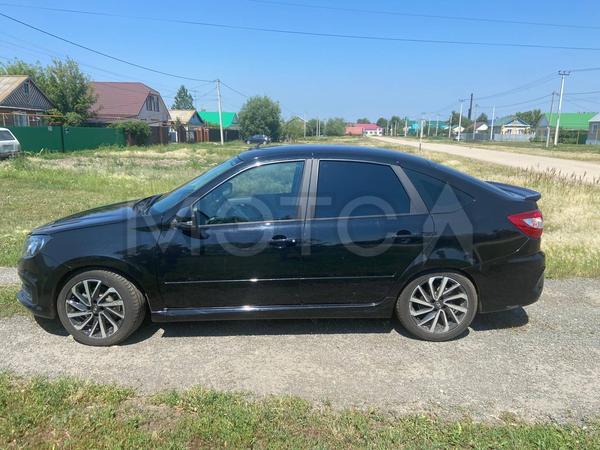 LADA Granta 2025, фото 2