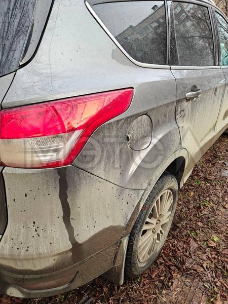 Ford Kuga 2013, фото 2