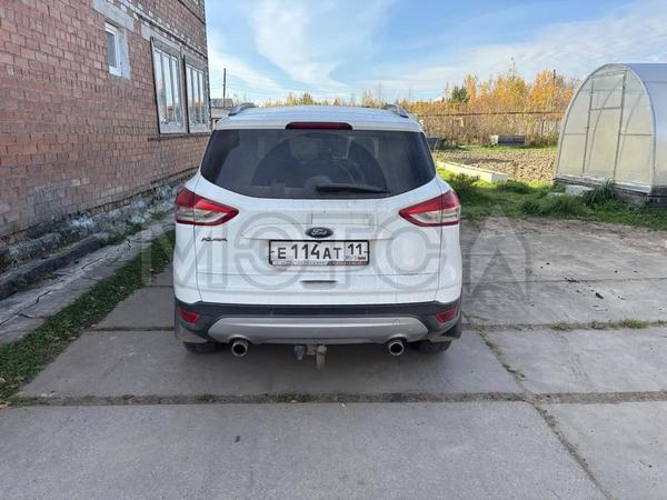 Ford Kuga 2013, фото 4