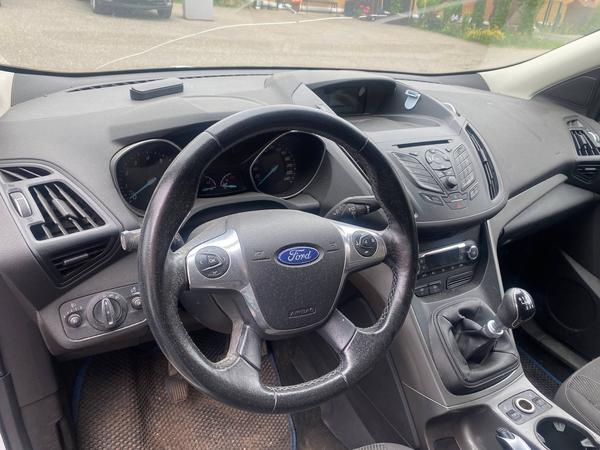 Ford Kuga 2014, фото 4