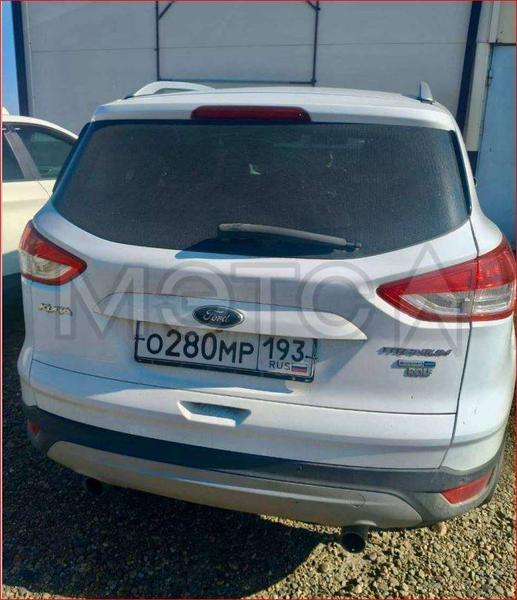 Ford Kuga 2016, фото 3