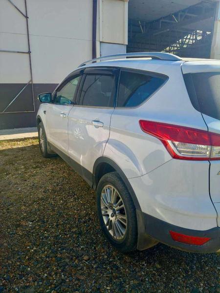 Ford Kuga 2016, фото 5