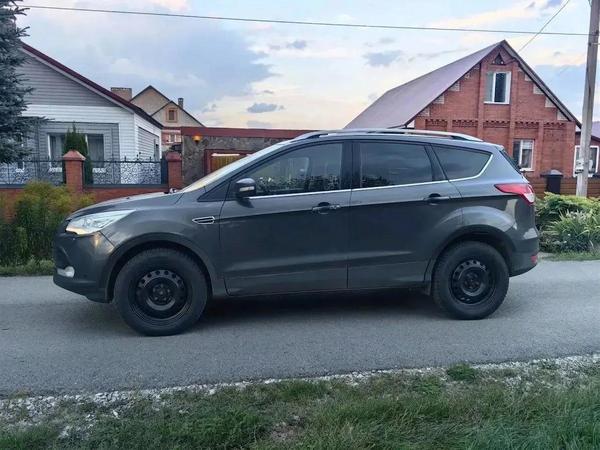 Ford Kuga 2016, фото 6