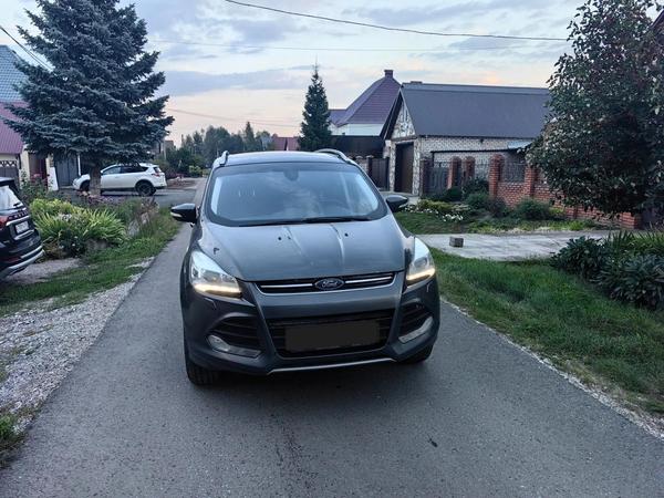 Ford Kuga 2016, фото 2