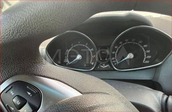 Ford Fiesta 2016, фото 5