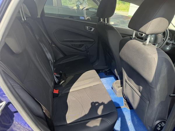 Ford Fiesta 2016, фото 9