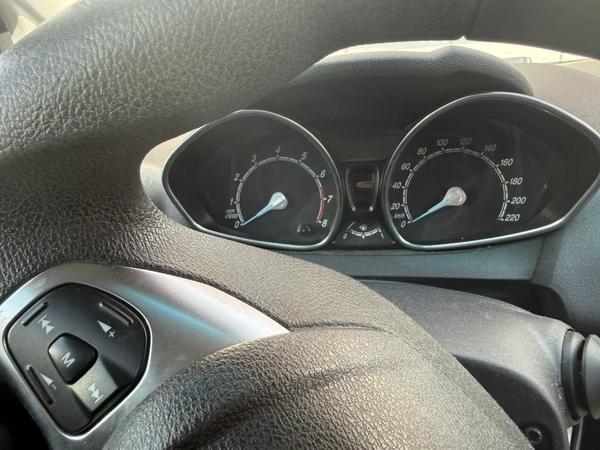 Ford Fiesta 2016, фото 11