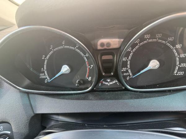 Ford Fiesta 2016, фото 12