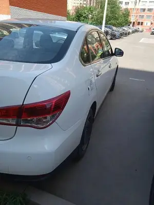 Nissan Almera