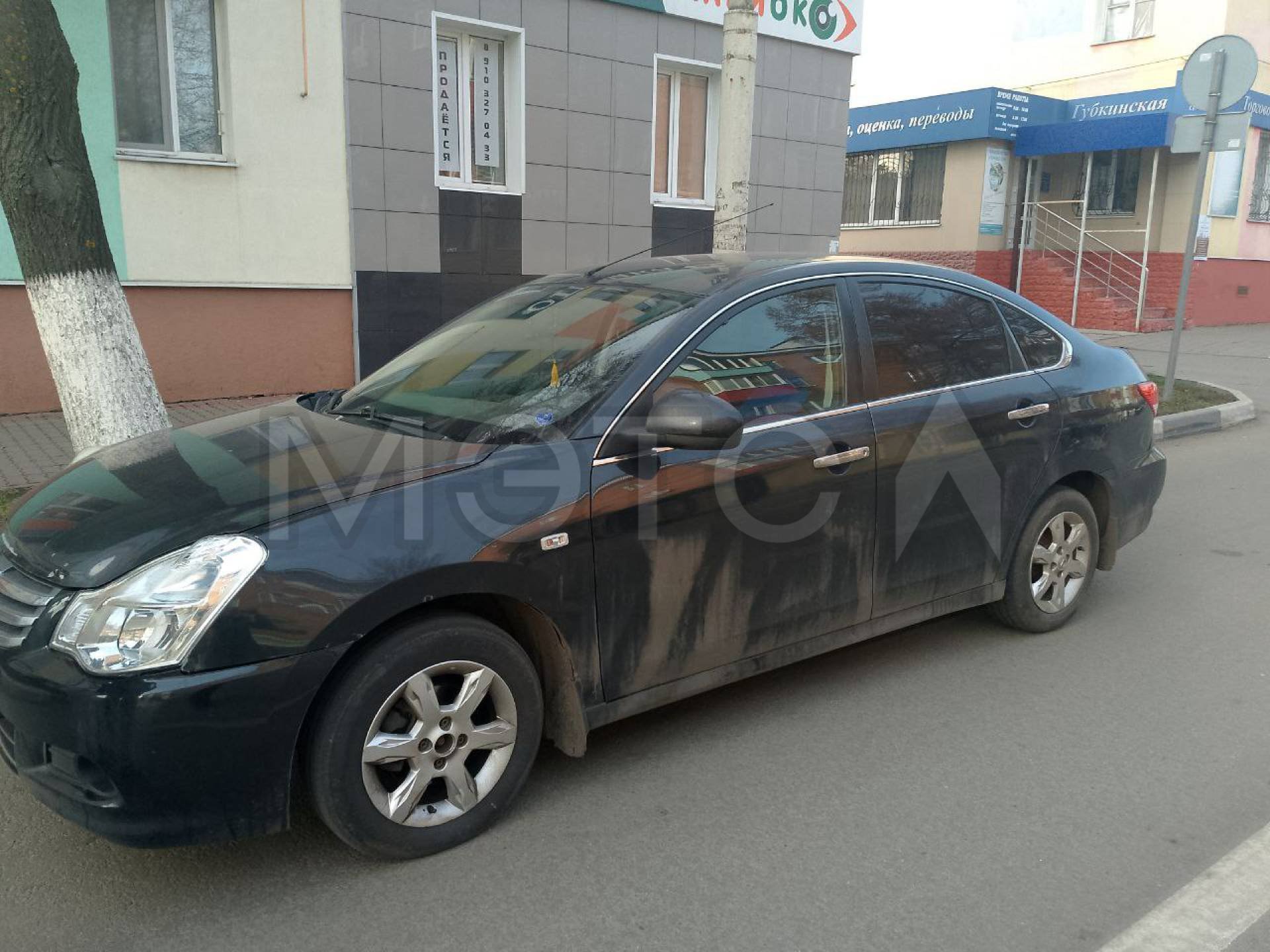 Nissan Almera