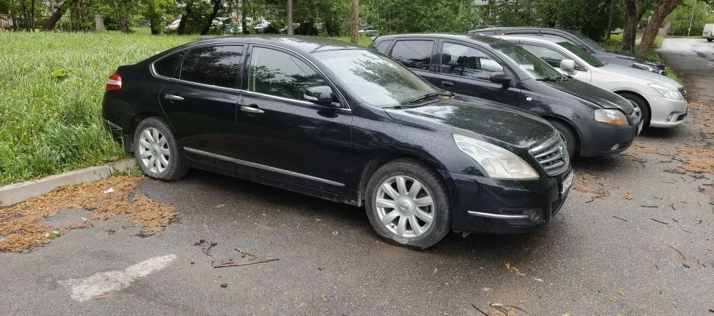Nissan Teana