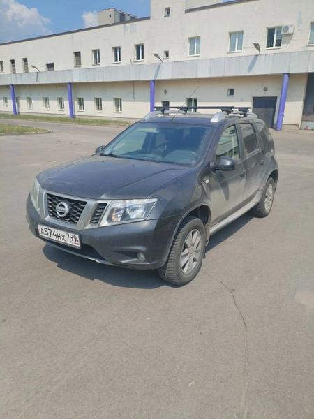Nissan Terrano 2018, фото 3
