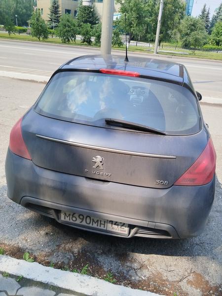 Peugeot 308 2011, фото 4