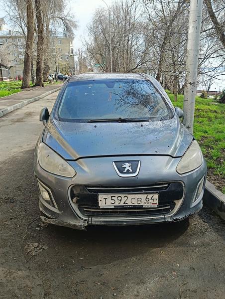 Peugeot 308 2011, фото 3