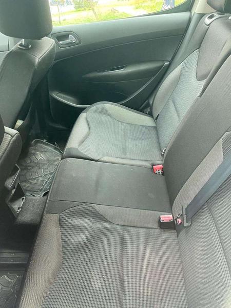 Peugeot 308 2010, фото 4