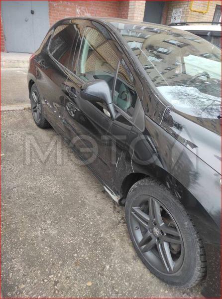 Peugeot 308 2010, фото 3