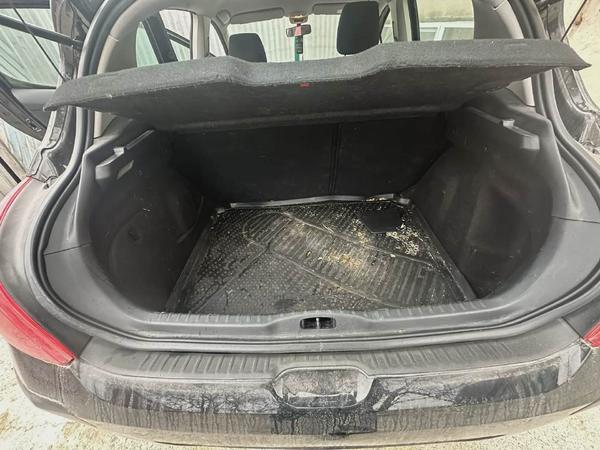 Peugeot 308 2011, фото 17