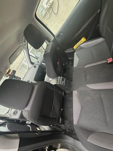 Peugeot 308 2011, фото 21