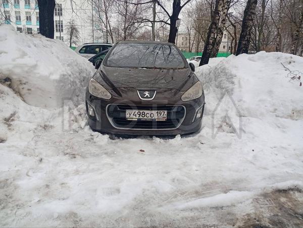 Peugeot 308 2011, фото 2