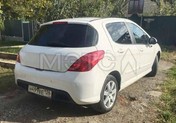Peugeot 308 2012, фото 5