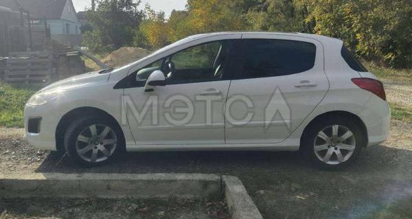 Peugeot 308 2012, фото 4