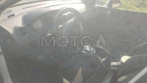 Peugeot 308 2012, фото 13