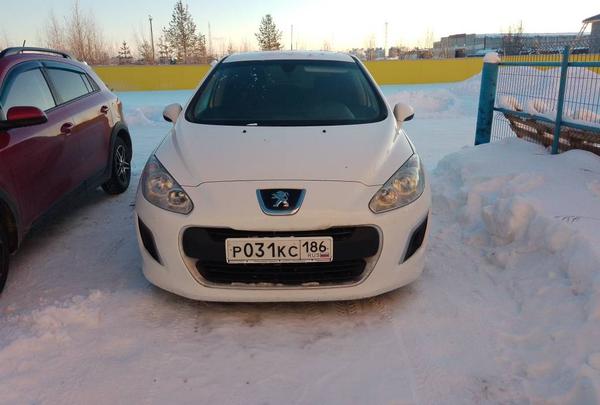 Peugeot 308 2012, фото 4