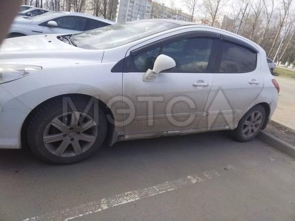 Peugeot 308 2008, фото 3