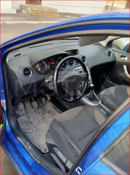 Peugeot 308 2010, фото 3