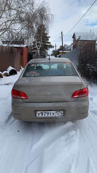 Peugeot 408 2013, фото 6